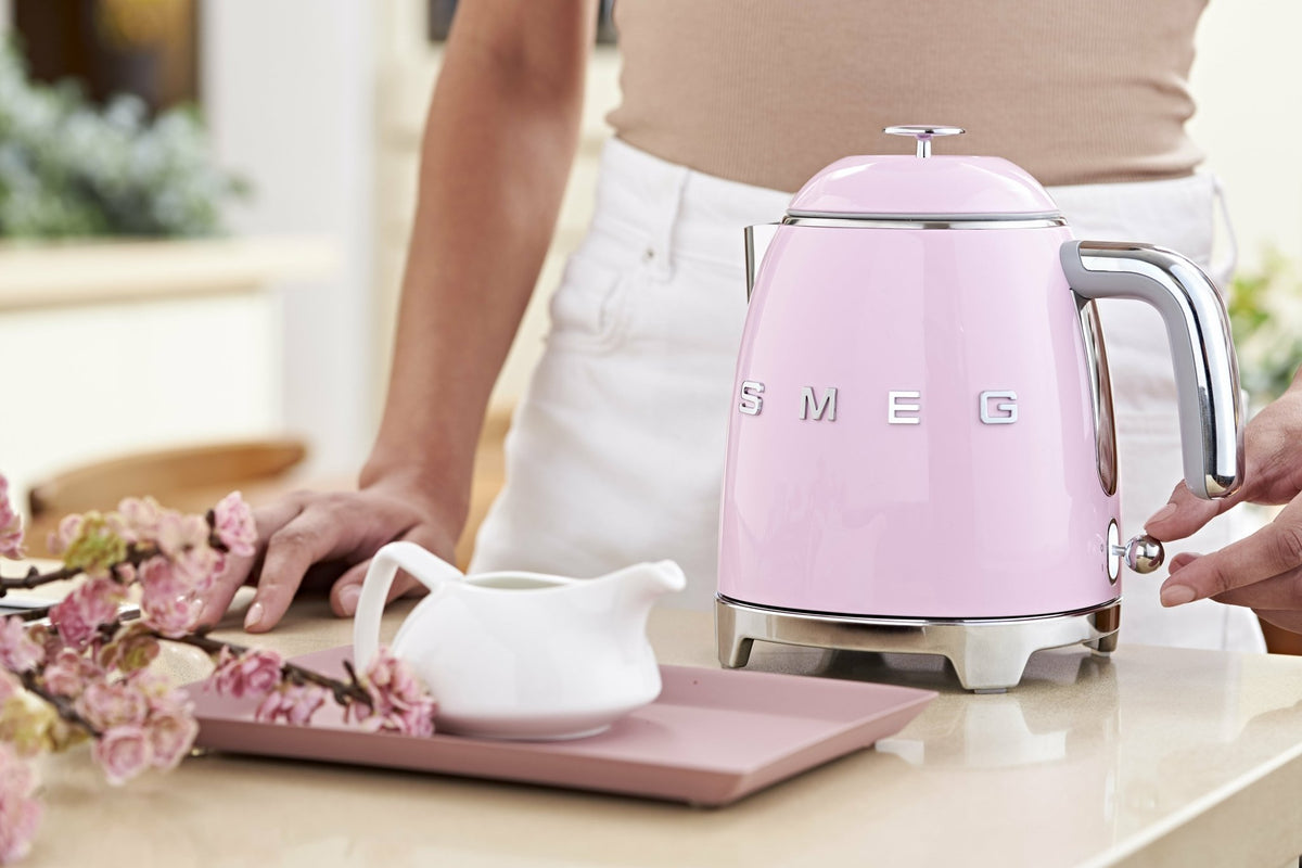 Mini bouilloire double paroi rose 0,8 L Années 50