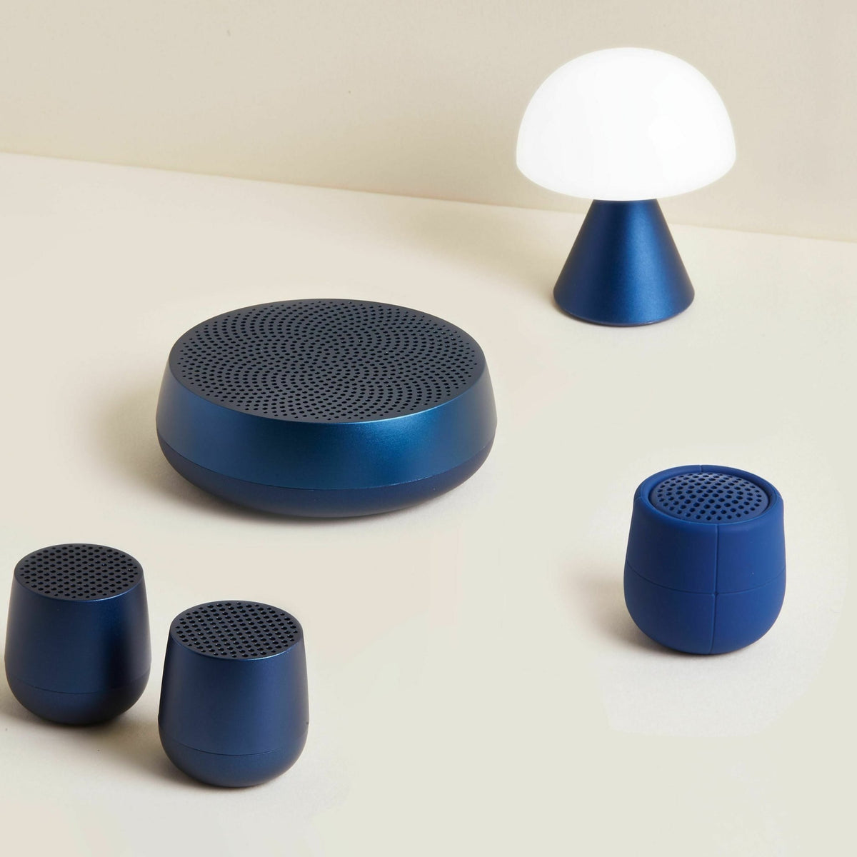Mini enceinte bluetooth argentée Mino+ - Lexon Design - The Cool Republic