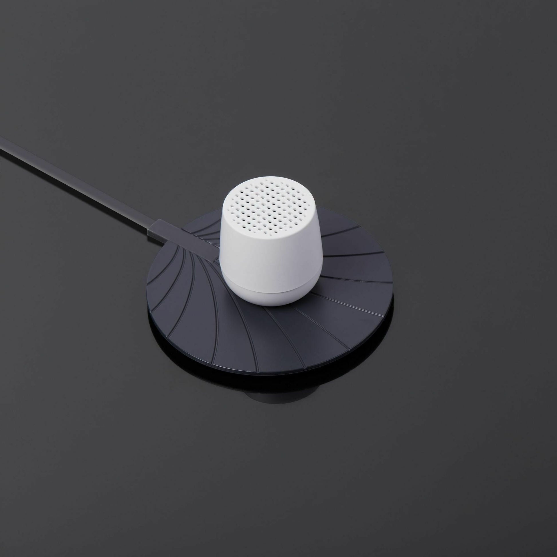 Mini enceinte bluetooth blanc mat Mino+ - Lexon Design - The Cool Republic