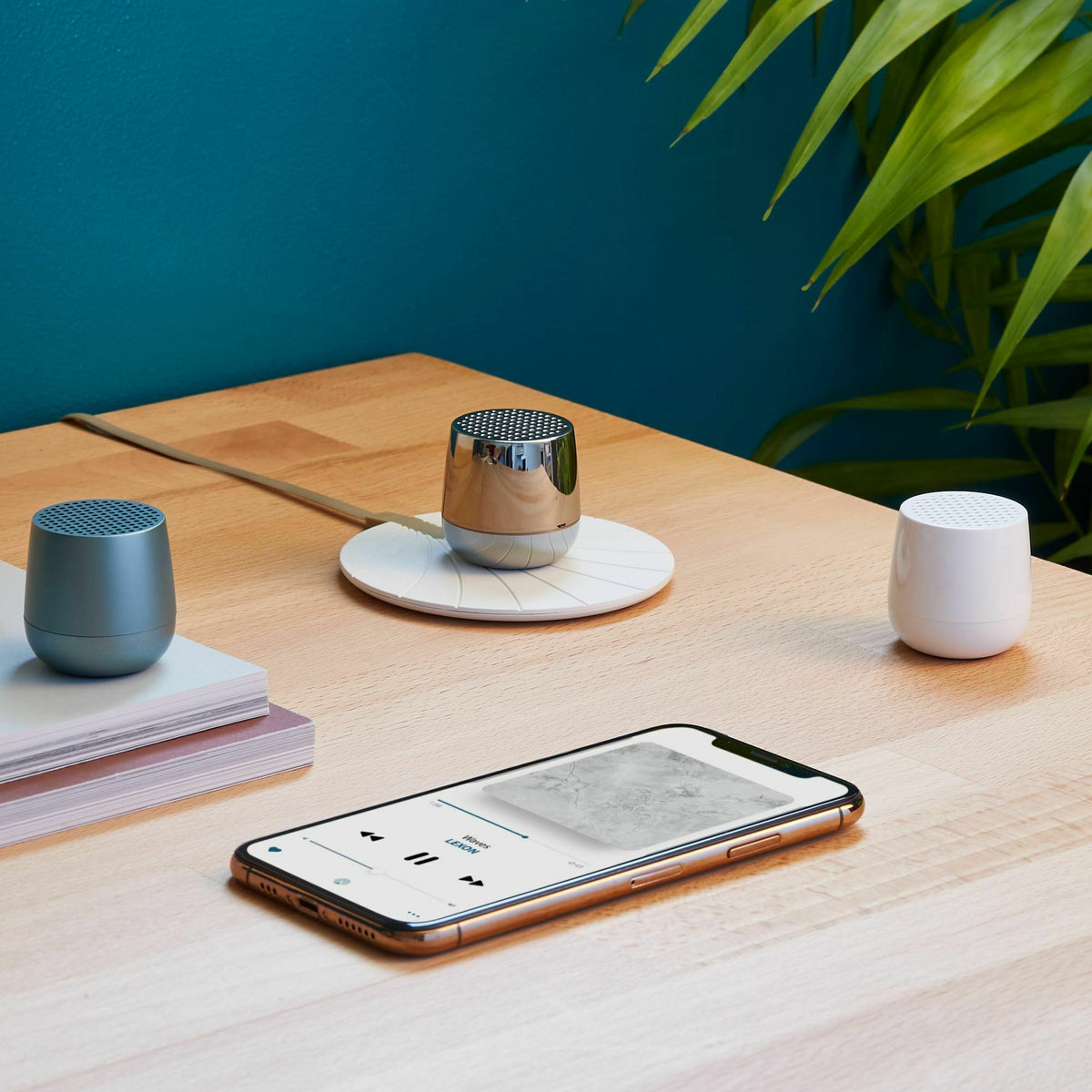 Mini enceinte bluetooth blanc mat Mino+ - Lexon Design - The Cool Republic