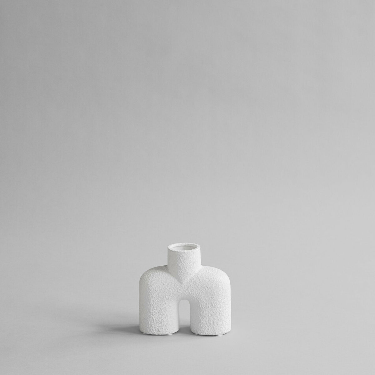 Mini vase en céramique blanc Cobra - 101 Copenhagen - The Cool Republic
