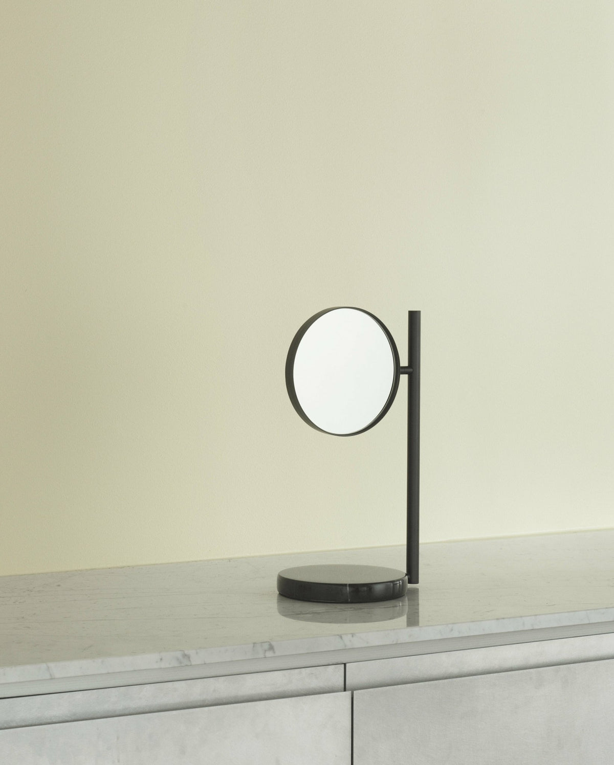 Black table mirror - Normann Copenhagen - The Cool Republic