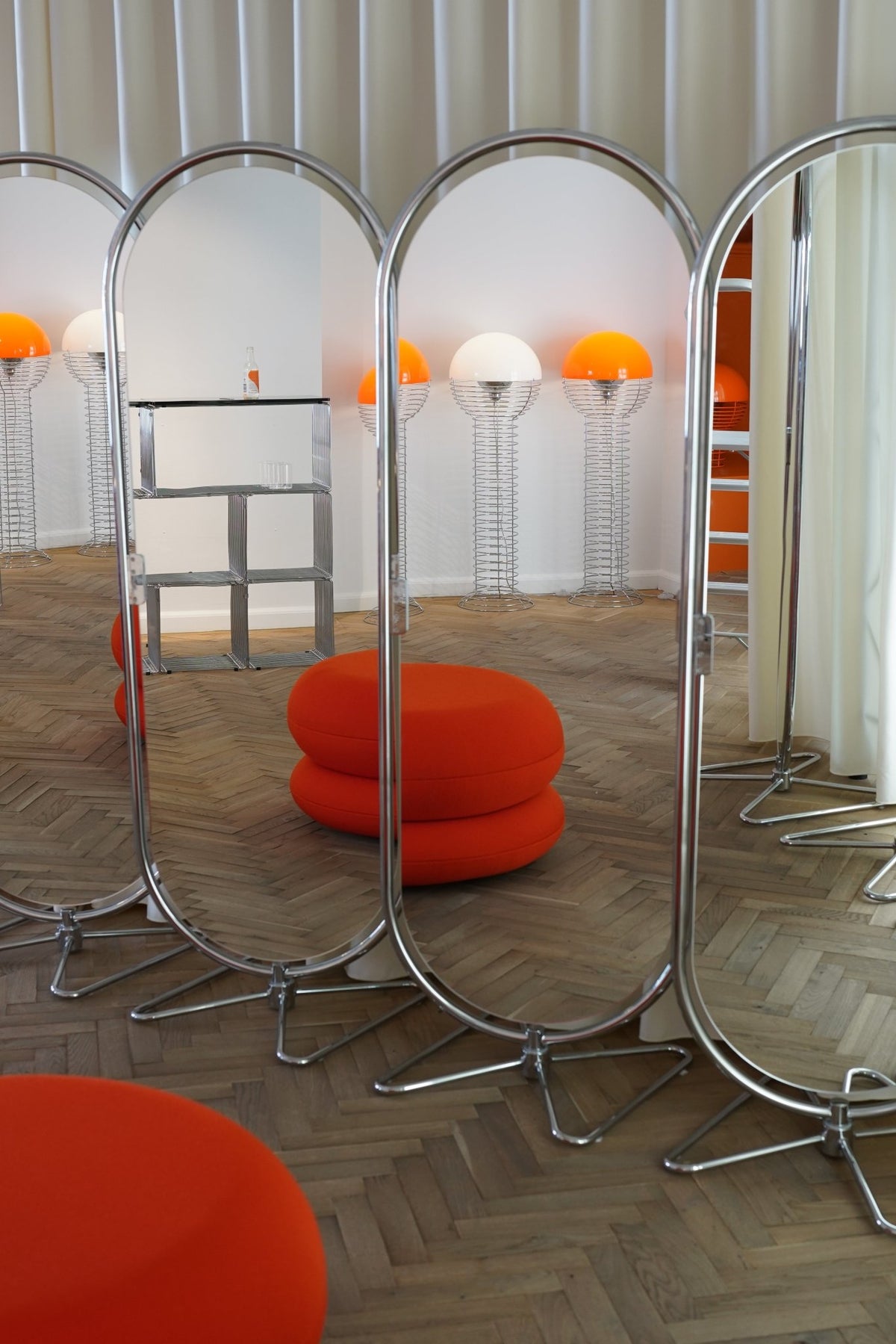 Miroir en acier chromé 59x169cm Systeme 123 - Verpan - The Cool Republic