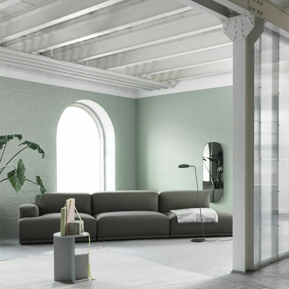 Miroir L Vert Framed - Muuto - The Cool Republic