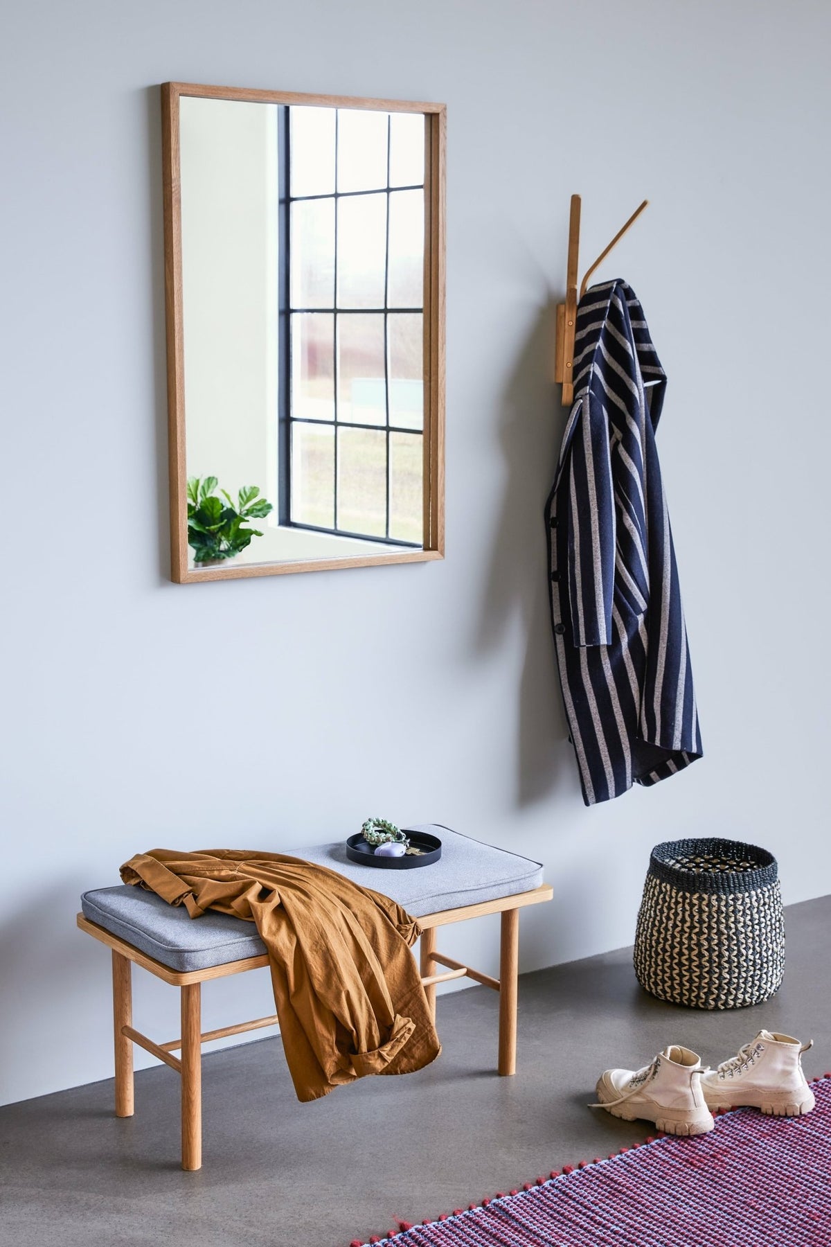 Miroir mural 60 x 90 cm en chêne naturel - Hübsch - The Cool Republic