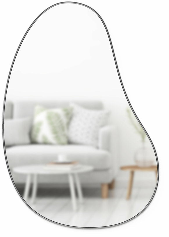 Miroir mural goutte noir Pebble - Umbra - The Cool Republic