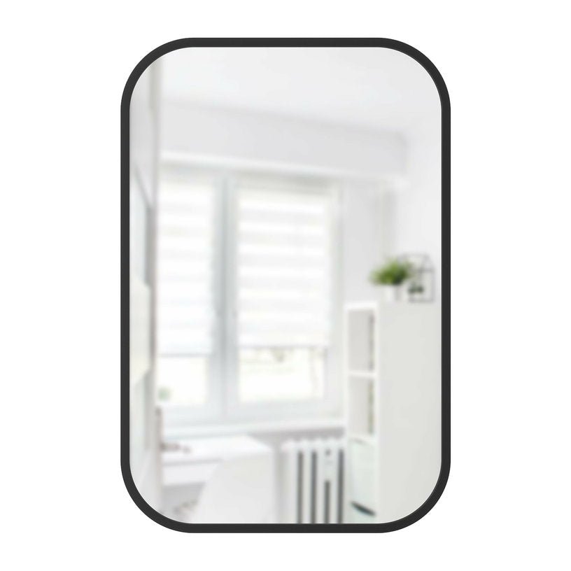Miroir mural rectangulaire en bois MDF noir Hub - Umbra - The Cool Republic