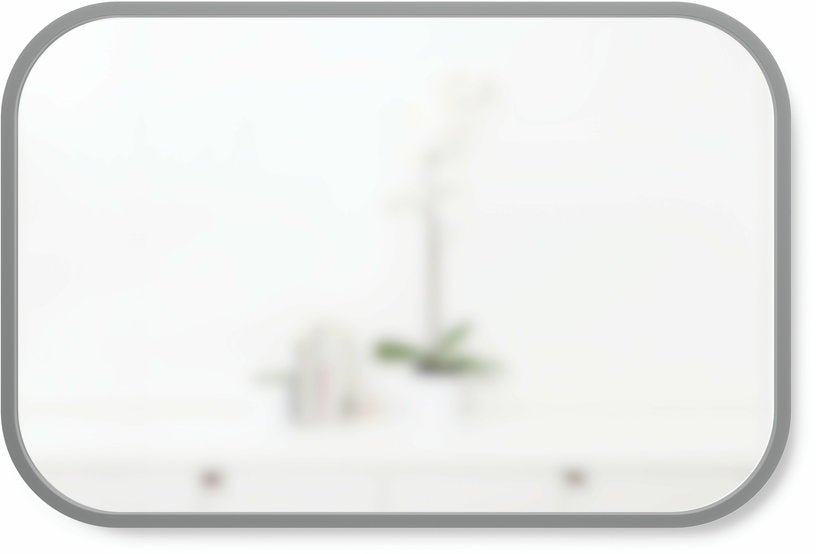 Miroir mural rectangulaire en bois MDF noir Hub - Umbra - The Cool Republic