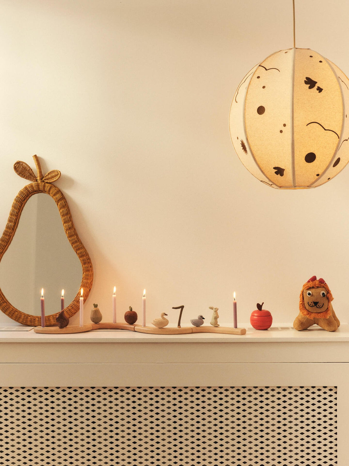 Miroir poire en rotin tressé naturel 40 x 3 x 64 cm Pear - Ferm Living - The Cool Republic