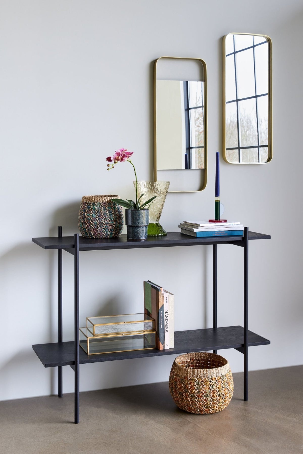 Miroir rectangulaire en laiton 76 x 31 cm - Hübsch - The Cool Republic