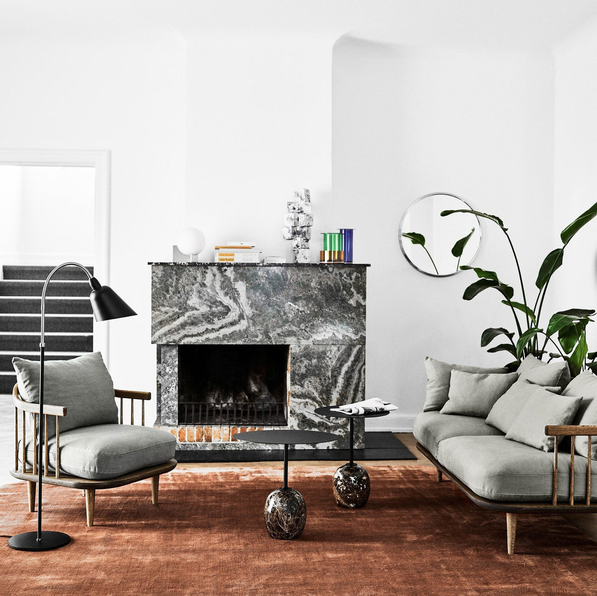 Miroir rond en laiton 46cm Sillon SH4 - &tradition - The Cool Republic