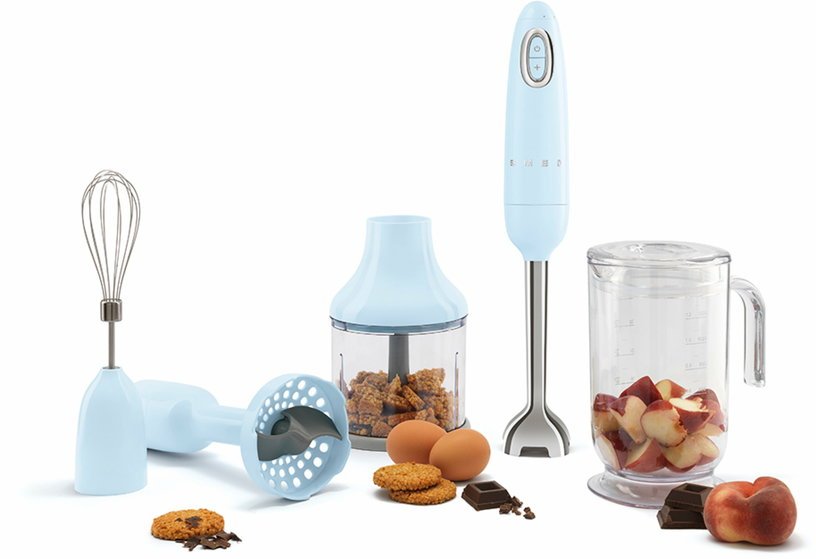 Mixeur plongeant et ses accessoires bleu azur Années 50 - Smeg - The Cool Republic