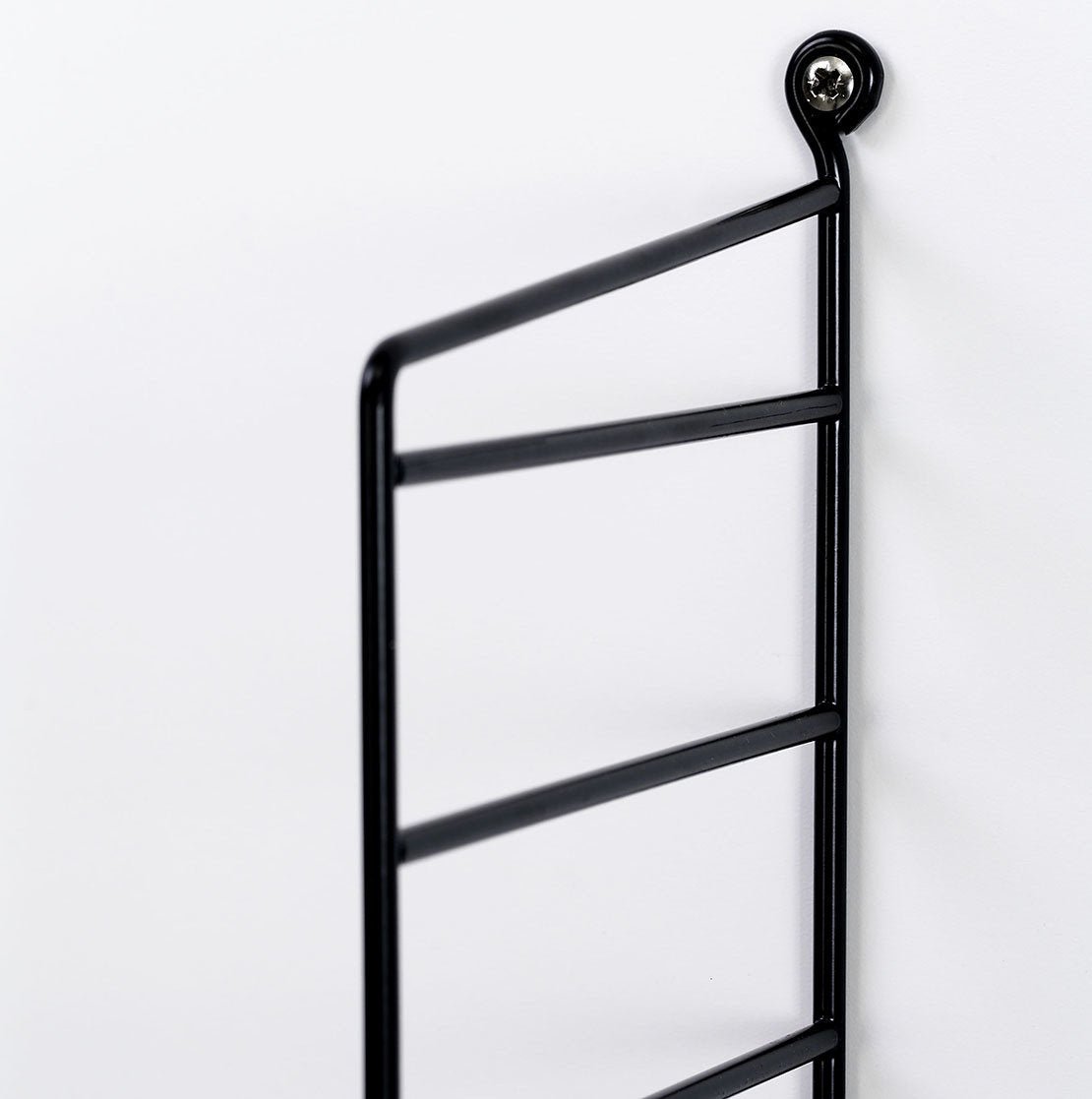 Montant à fixer 30 x 75 cm Noir - String furniture - The Cool Republic