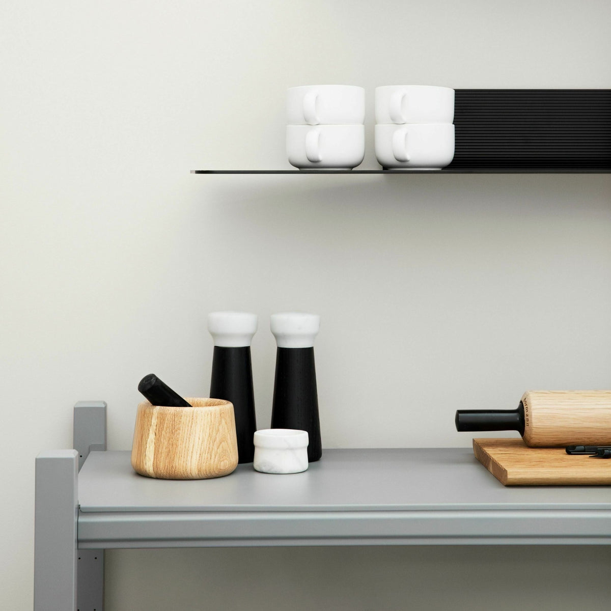 Mortier et pilon en chêne et marbre blanc Craft blanc - Normann Copenhagen - The Cool Republic