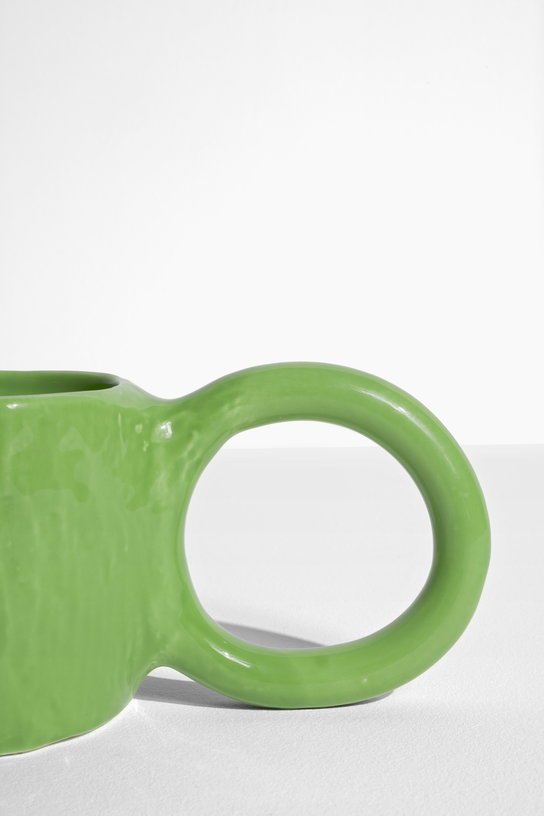 Mug en faïence pistache 12 cm Donut - Petite Friture - The Cool Republic