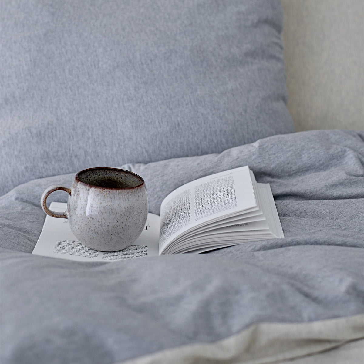 Mug Sandrine bleu - Bloomingville - The Cool Republic