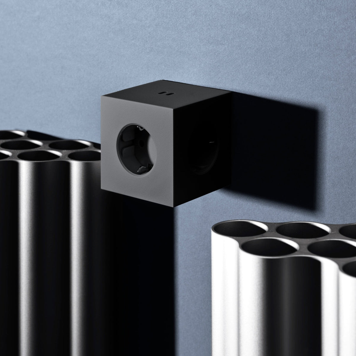 Multiprise murale USB-C 30W noir Square 2 - Avolt - The Cool Republic