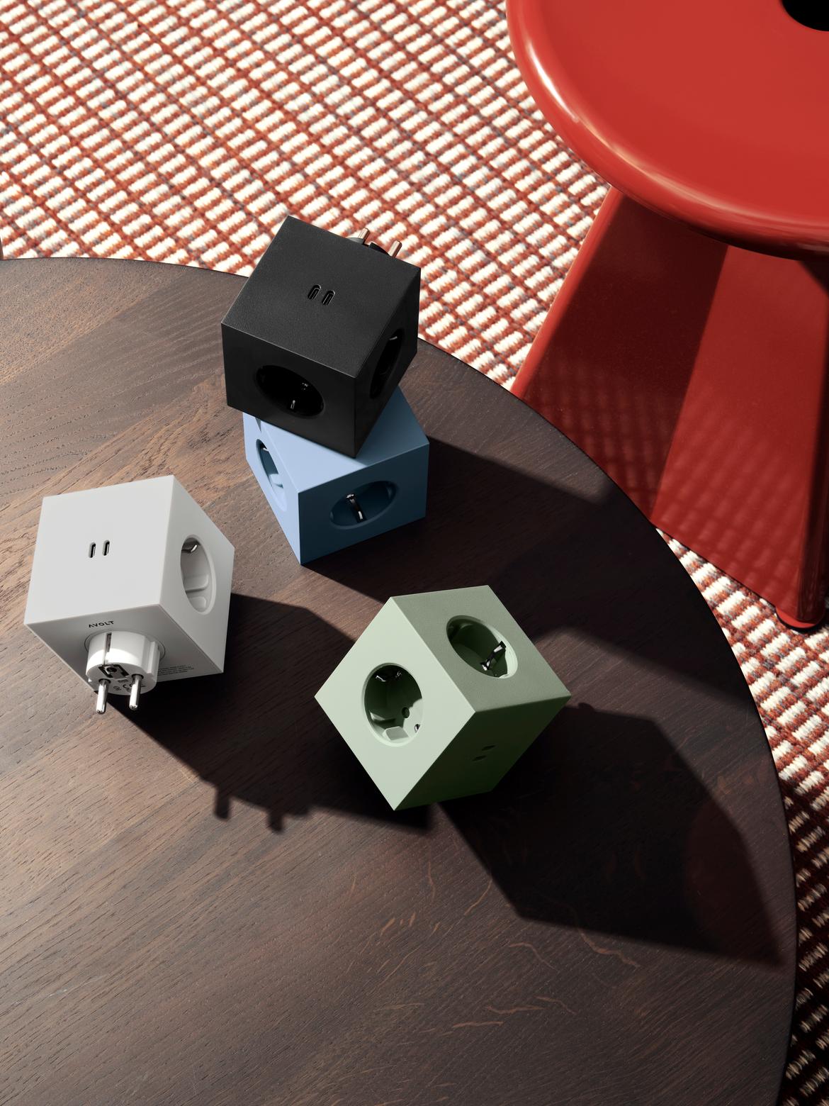 Multiprise murale USB-C 30W vert Square 2 - Avolt - The Cool Republic