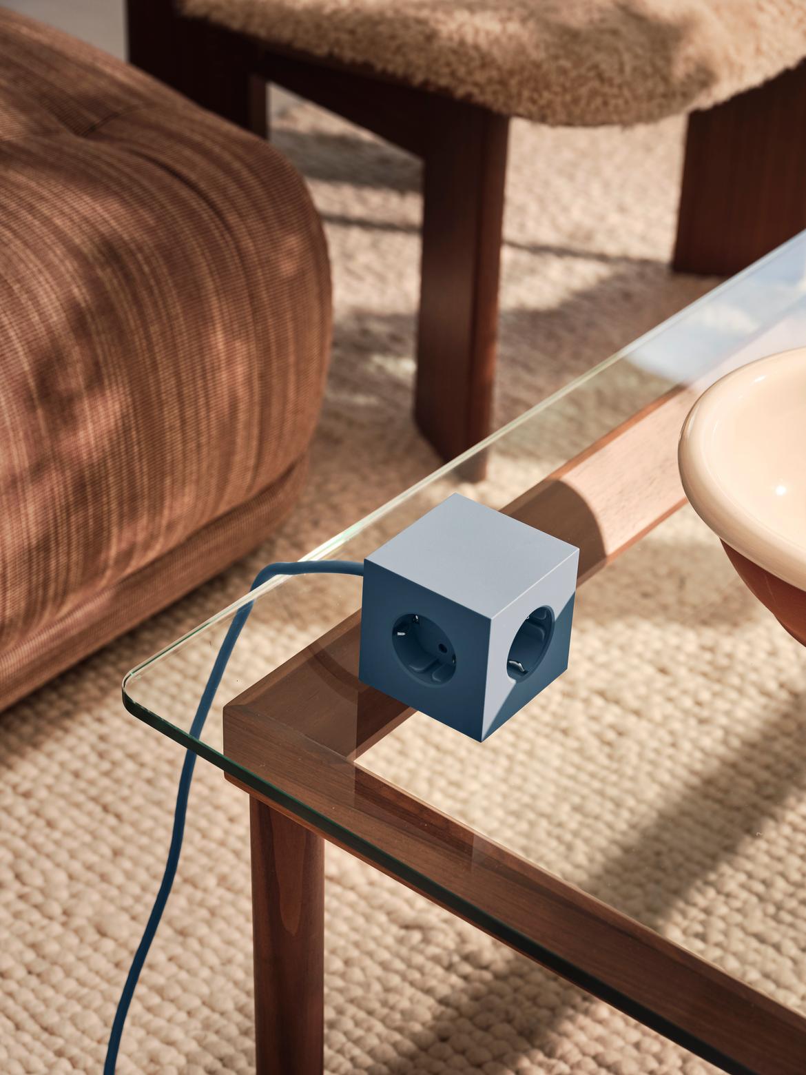 Multiprise USB-C 30W 1.8m bleu Square 1 - Avolt - The Cool Republic