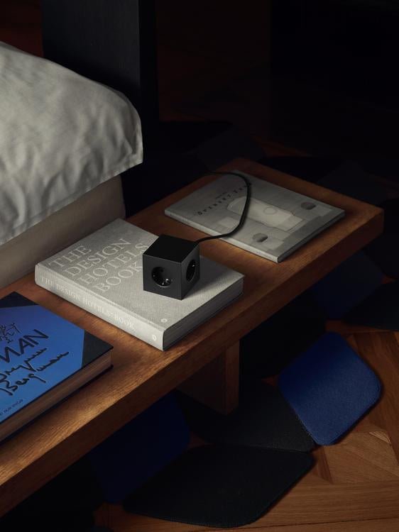 Multiprise USB-C 30W 1.8m noir Square 1 - Avolt - The Cool Republic