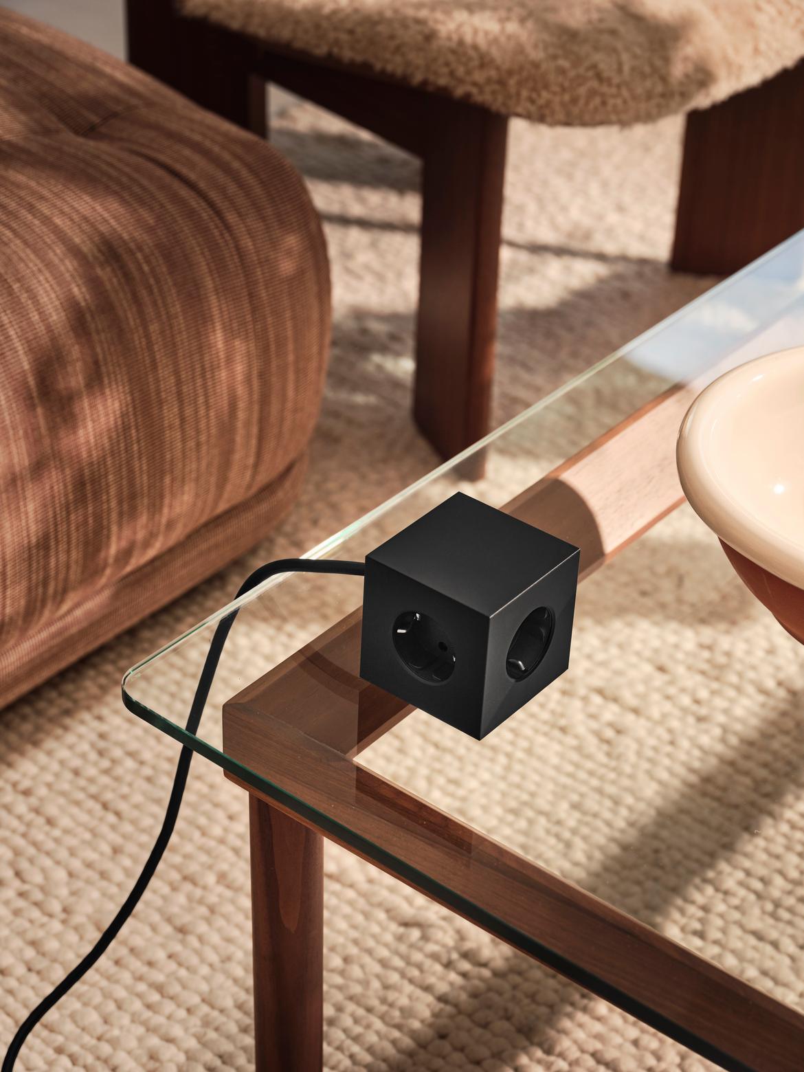 Multiprise USB-C 30W 1.8m noir Square 1 - Avolt - The Cool Republic