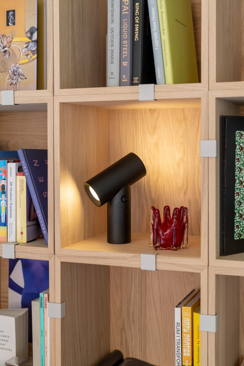 Tragbare Lampe aus schwarz eloxiertem Aluminium, 26, 2 cm, Beam – Muuto
