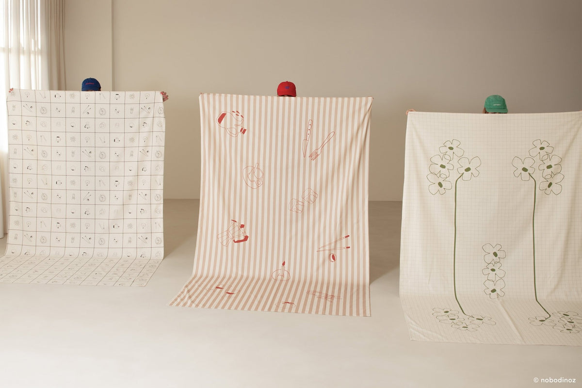 Nappe de table rectangulaire en coton bio à fleurs vert 150 x 250 cm - Nobodinoz - The Cool Republic