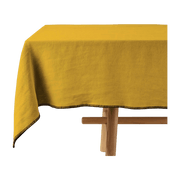 Nappe rectangulaire jaune ocre et feston 140 x 250 cm Nino - Madura - The Cool Republic