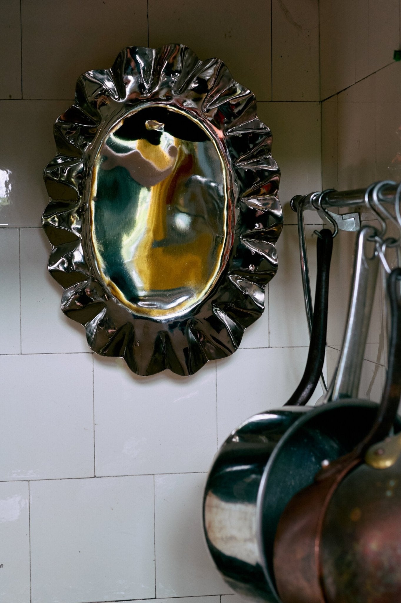 New classics: Chrome tray medium - The Cool Republic