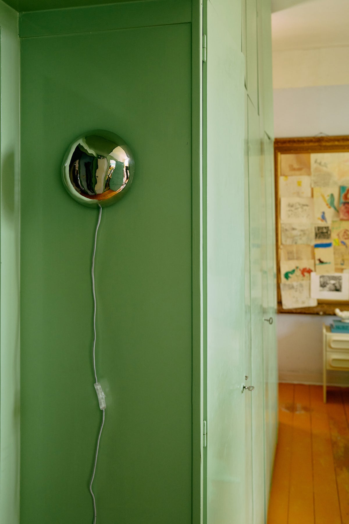 Applique murale en acier chromé Orb - HKLiving