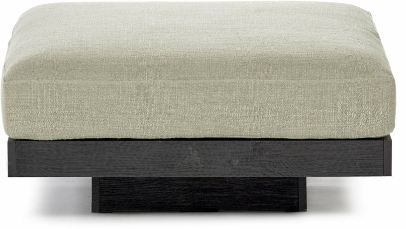 Ottoman en bois noir et aluminium avec coussin sable 96 x 110 x 43 cm Rudolph - Serax - The Cool Republic