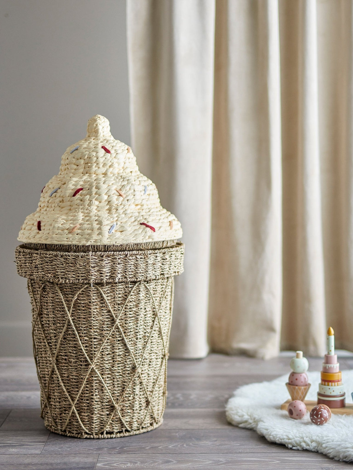 Panier avec couvercle en jonc de mer naturel 40 x 72cm Cillie - Bloomingville Mini - The Cool Republic