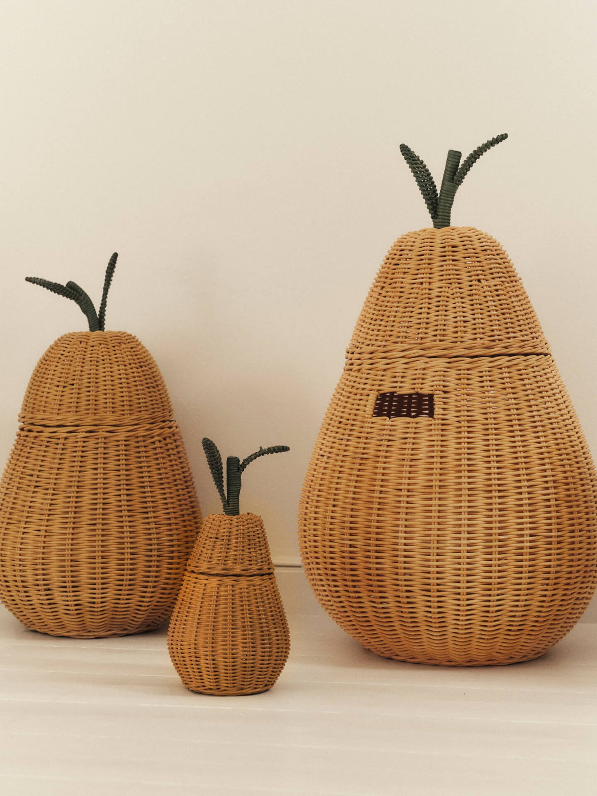Panier de rangement poire en rotin tressé naturel 50 x 83 cm Pear - Ferm Living - The Cool Republic
