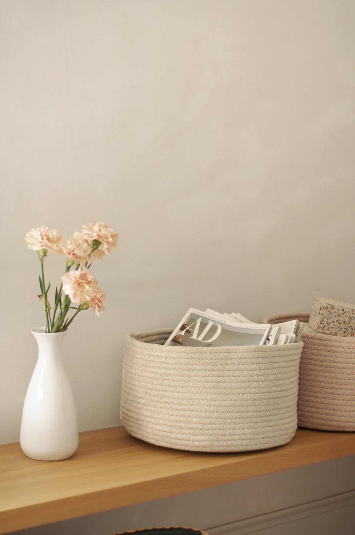 Panier en coton beige 35 x 20 cm Gram - Lorena Canals - The Cool Republic