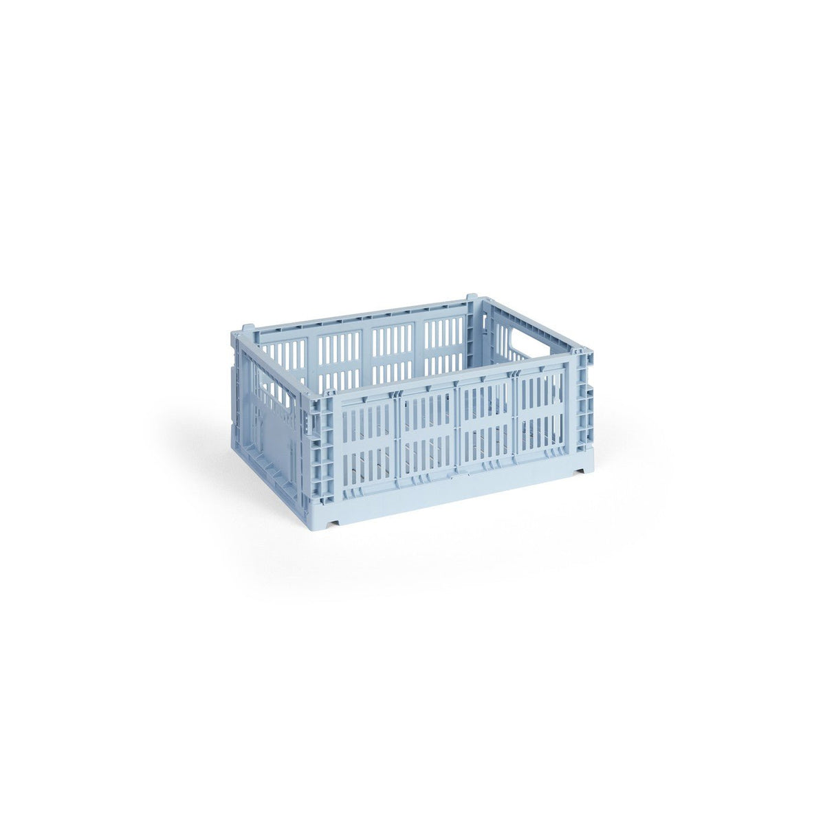 Panier en plastique recyclé bleu ciel 26,5 x 34,5 x 14 cm Colour Crate - HAY - The Cool Republic