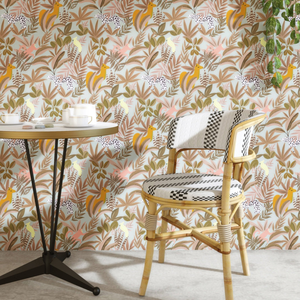 Papier peint amande Animalia - Season Paper - The Cool Republic