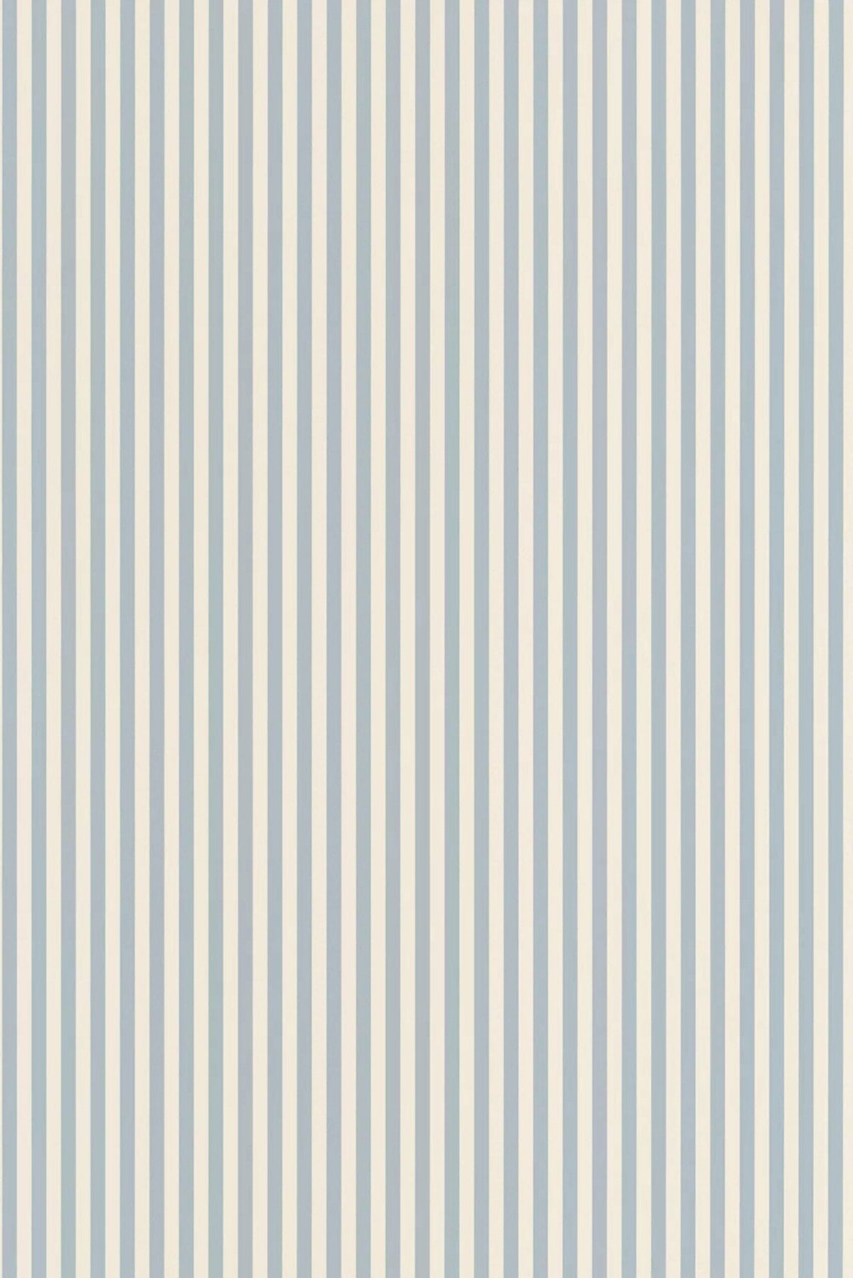 Celestial blue wallpaper Gustave - Maison Janette - The Cool Republic