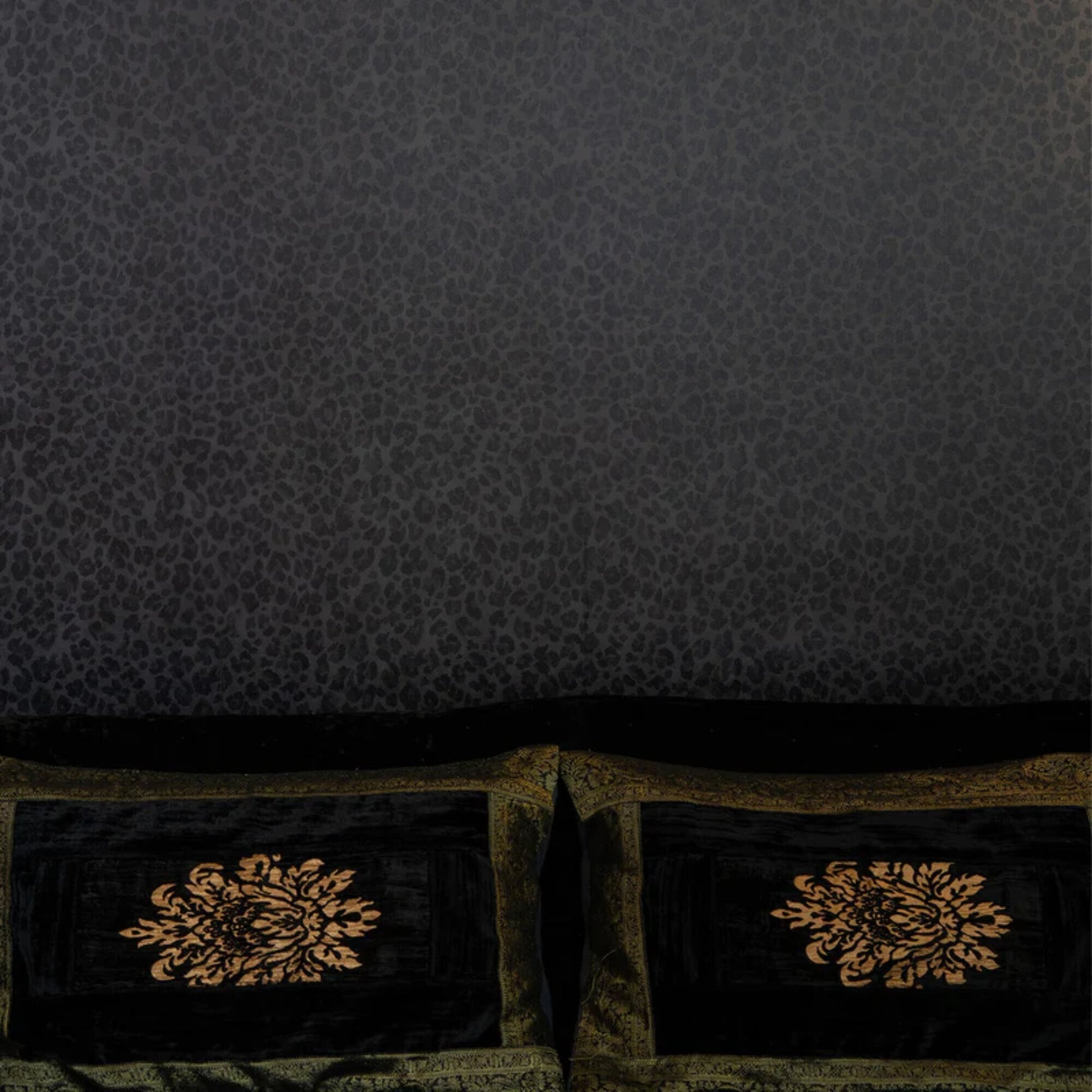 Papier peint intissé ebène 192x270 cm Leopard - Edito