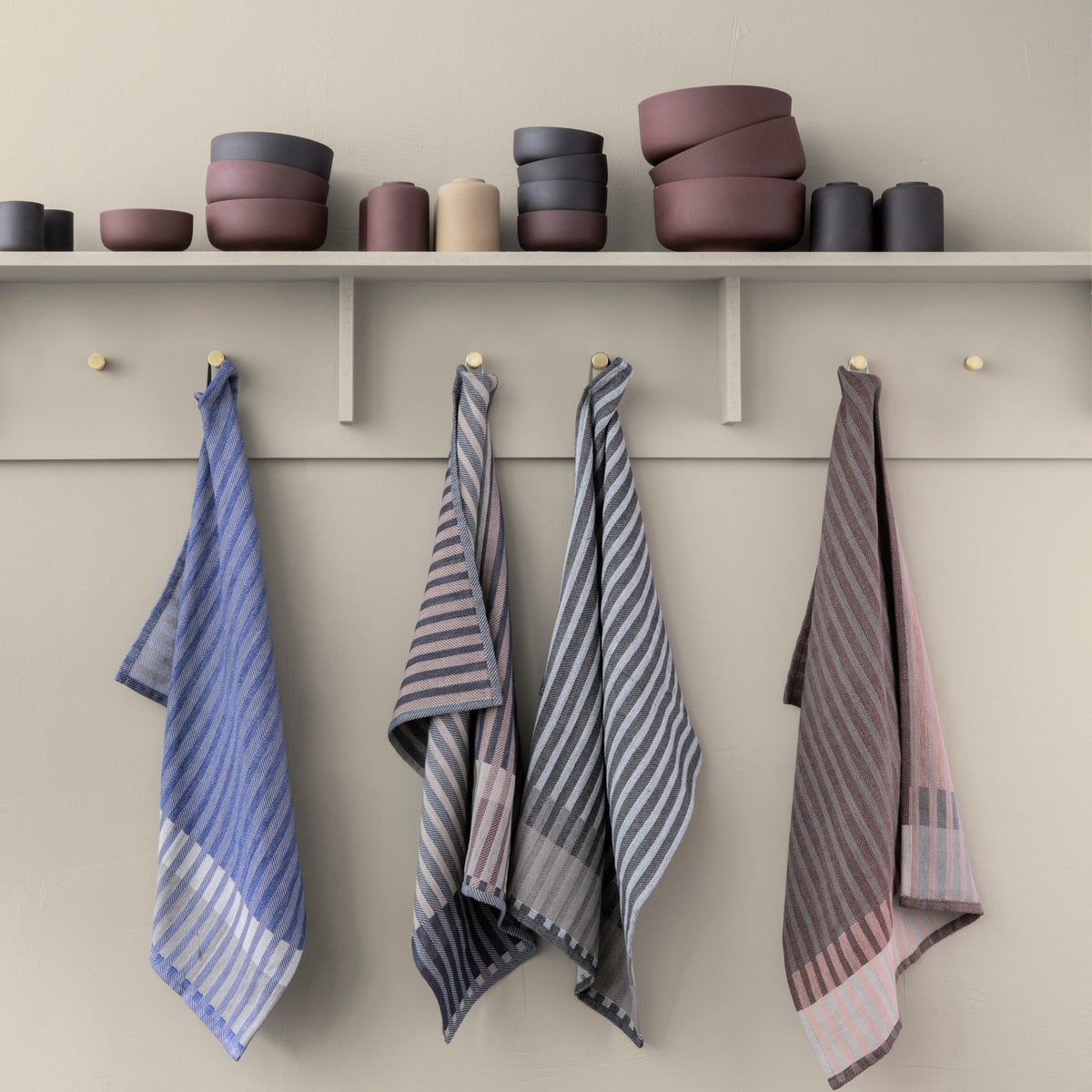 Patère en laiton doré - Ferm Living - The Cool Republic