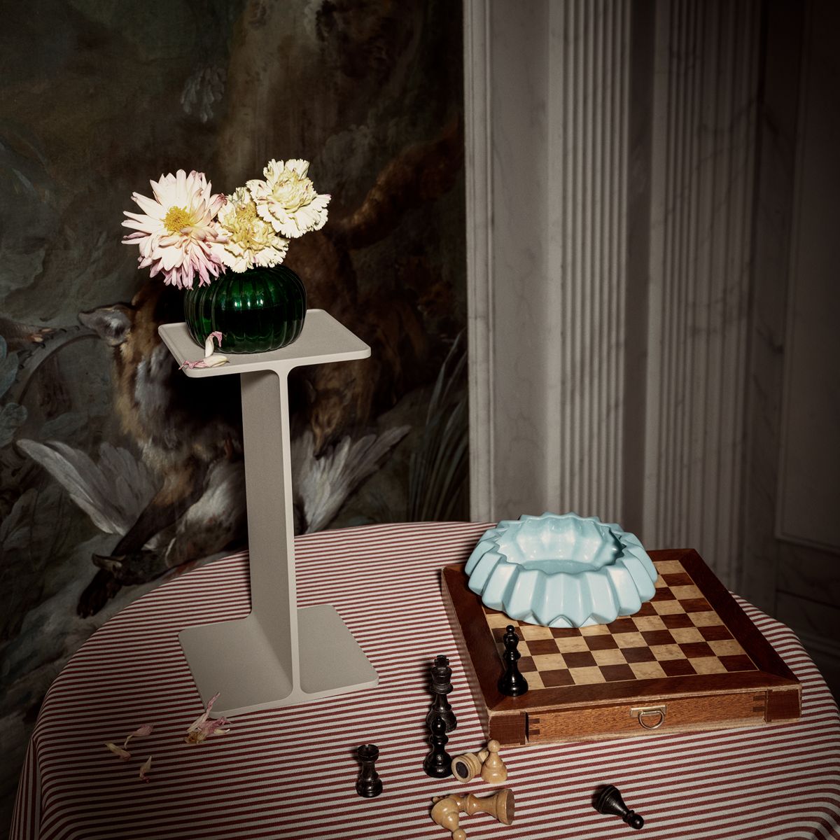 Pedestal en aluminium beige 15x30cm Museum - String furniture - The Cool Republic