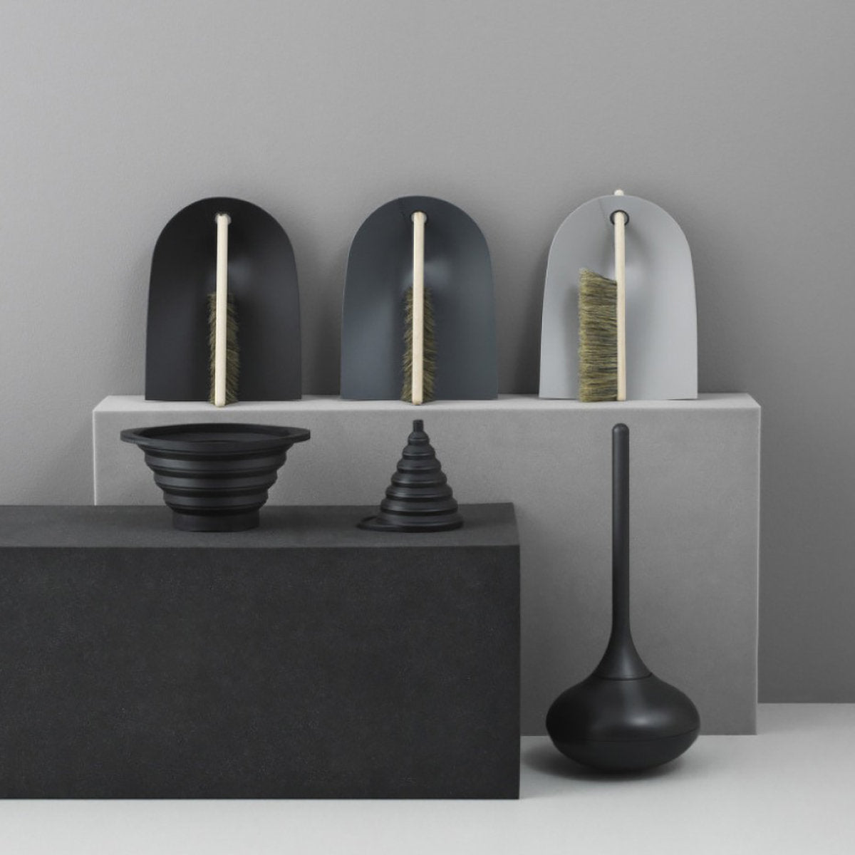 Pelle et balayette - Normann Copenhagen - The Cool Republic