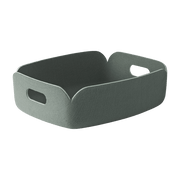 Petit panier de rangement recyclé gris vert Restore Tray - Muuto - The Cool Republic