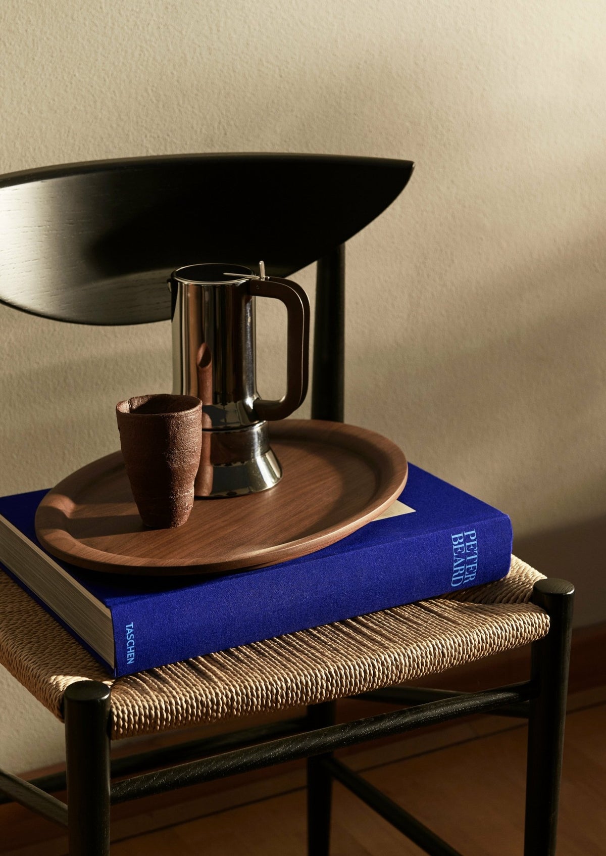 Small black lacquered oak tray Collect - &tradition - The Cool Republic