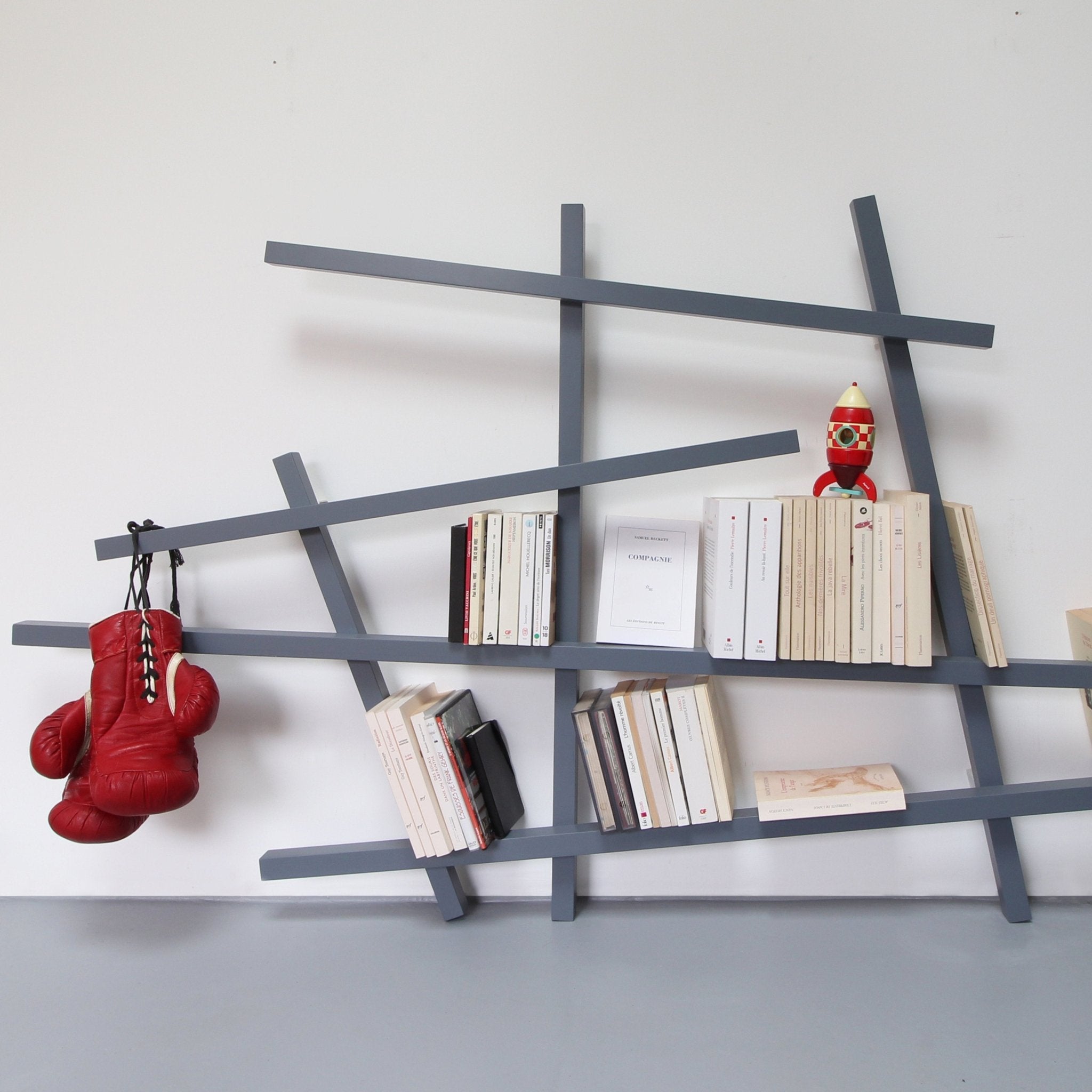 Petite bibliothèque en chêne Mikado - Compagnie - The Cool Republic