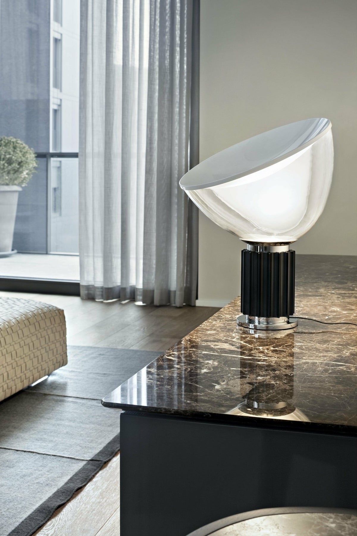Small table lamp design in silver-plated metal Taccia - Flos - The Cool Republic