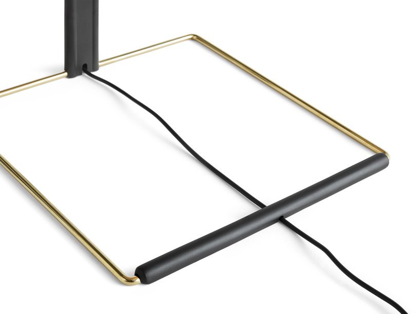 Petite lampe de table verte et laiton 30 x 38 cm Matin - HAY - The Cool Republic