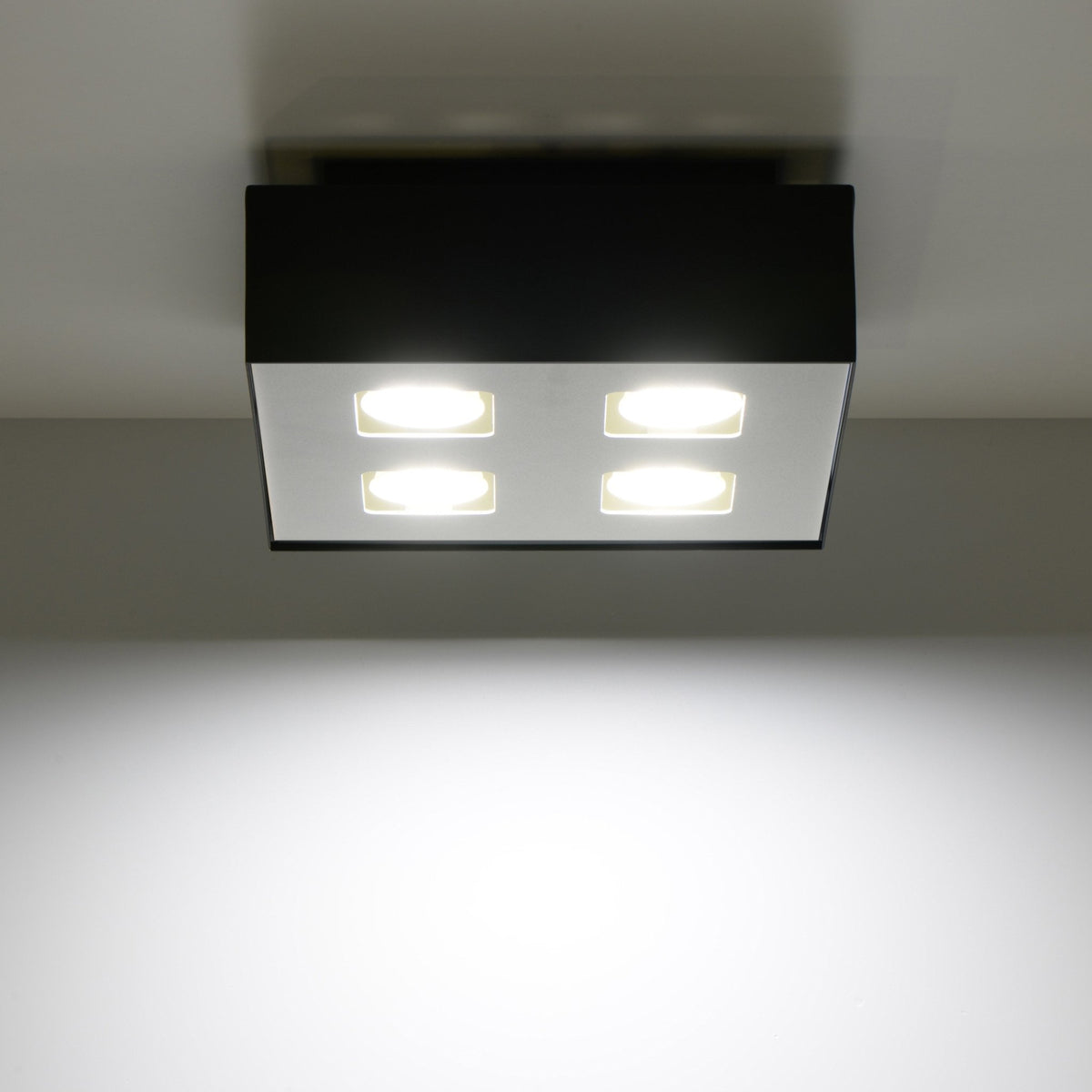 Plafonnier 4 ampoules Mono - Sollux - The Cool Republic