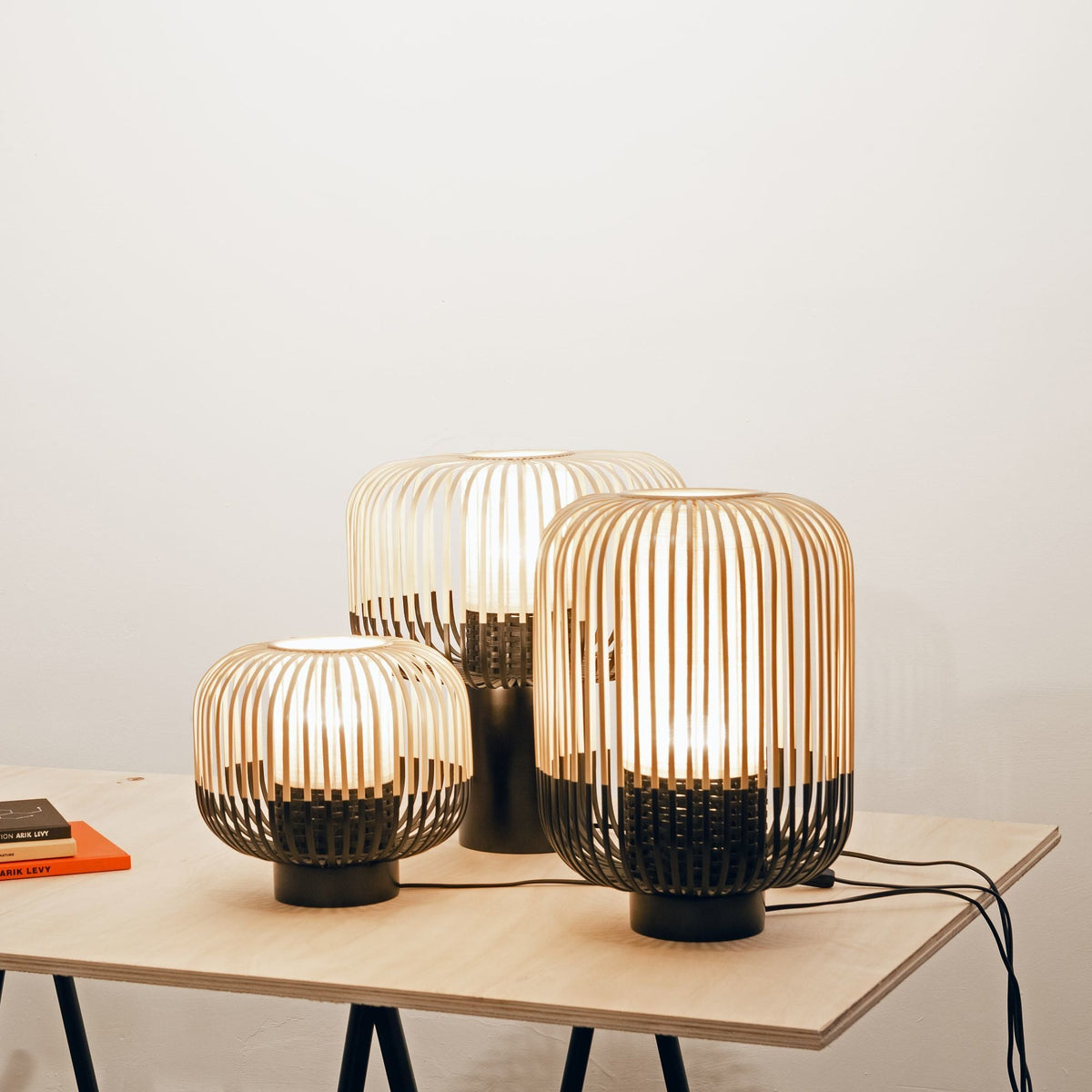 Plafonnier en bambou noir M Bamboo - Forestier - The Cool Republic