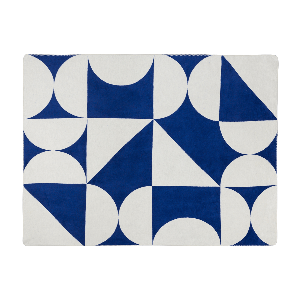 Plaid en coton myrtille douce et beige crémeux 150 x 200 cm Tul - noo.ma - The Cool Republic