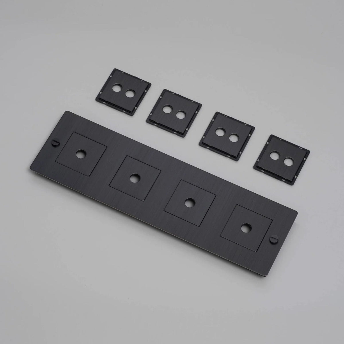 Socket Plate 4G Matte Black - Buster+Punch — 398428.jpg